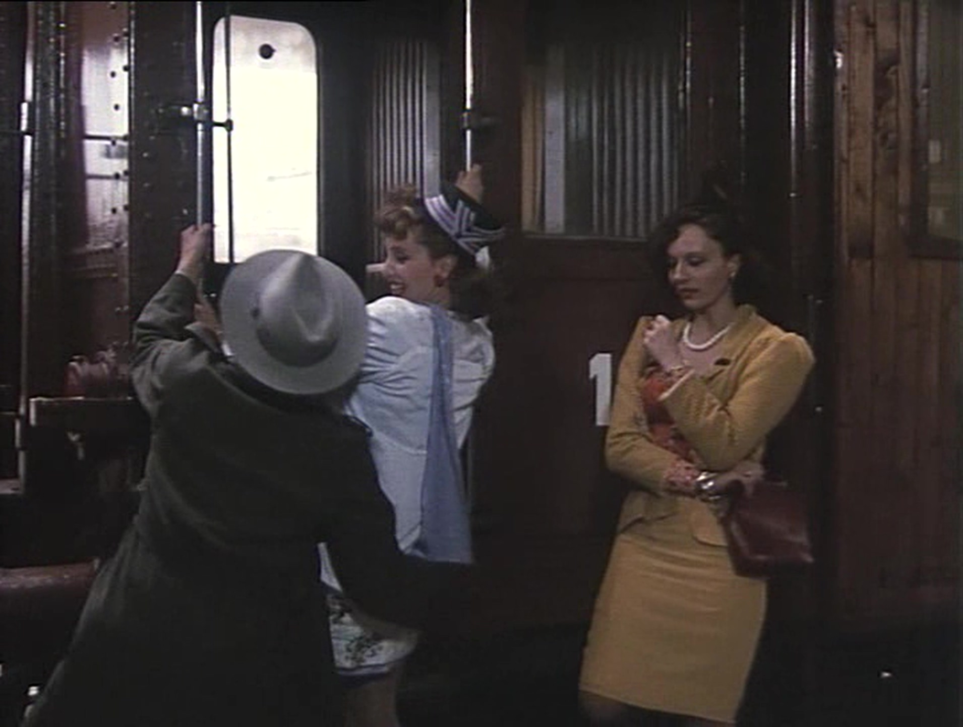 拯救首相 Casablanca Express (1989).mkv_20241002_121448.197.jpg