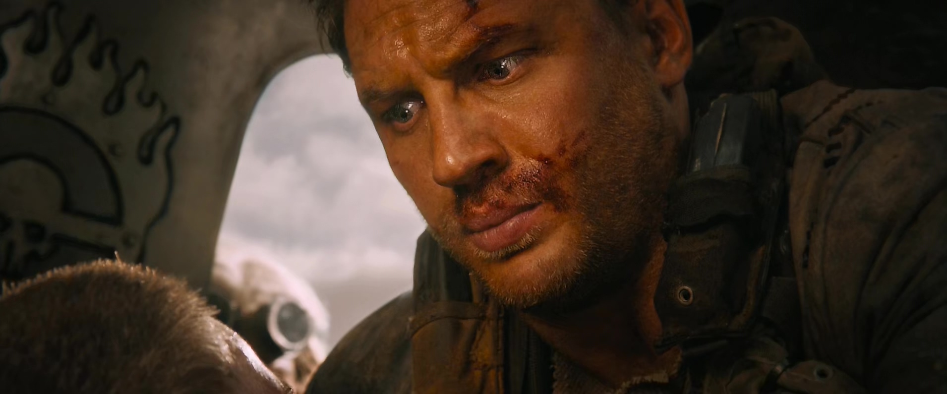 疯狂的麦克斯：狂暴之路.Mad.Max：Fury.Road.2015.3Audio.CN.mkv_20241009_235022.225.jpg