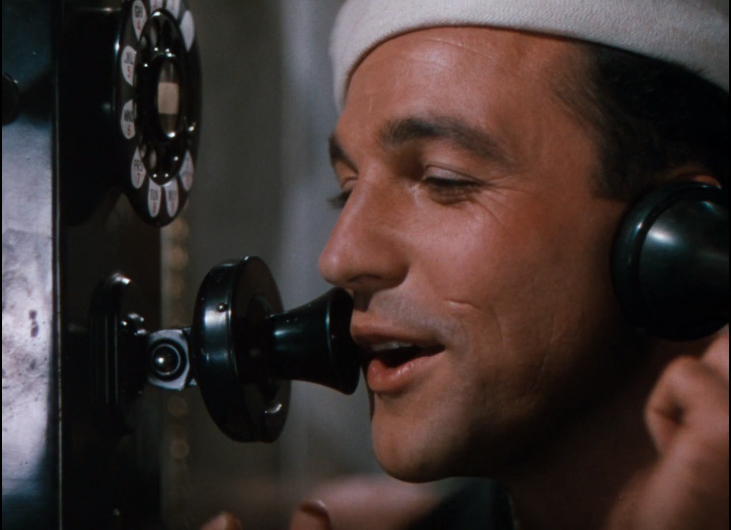 起锚Anchors.Aweigh.1945.1080p.BluRay.H264.AAC-HCLG.mkv_20250119_151804.688.jpg