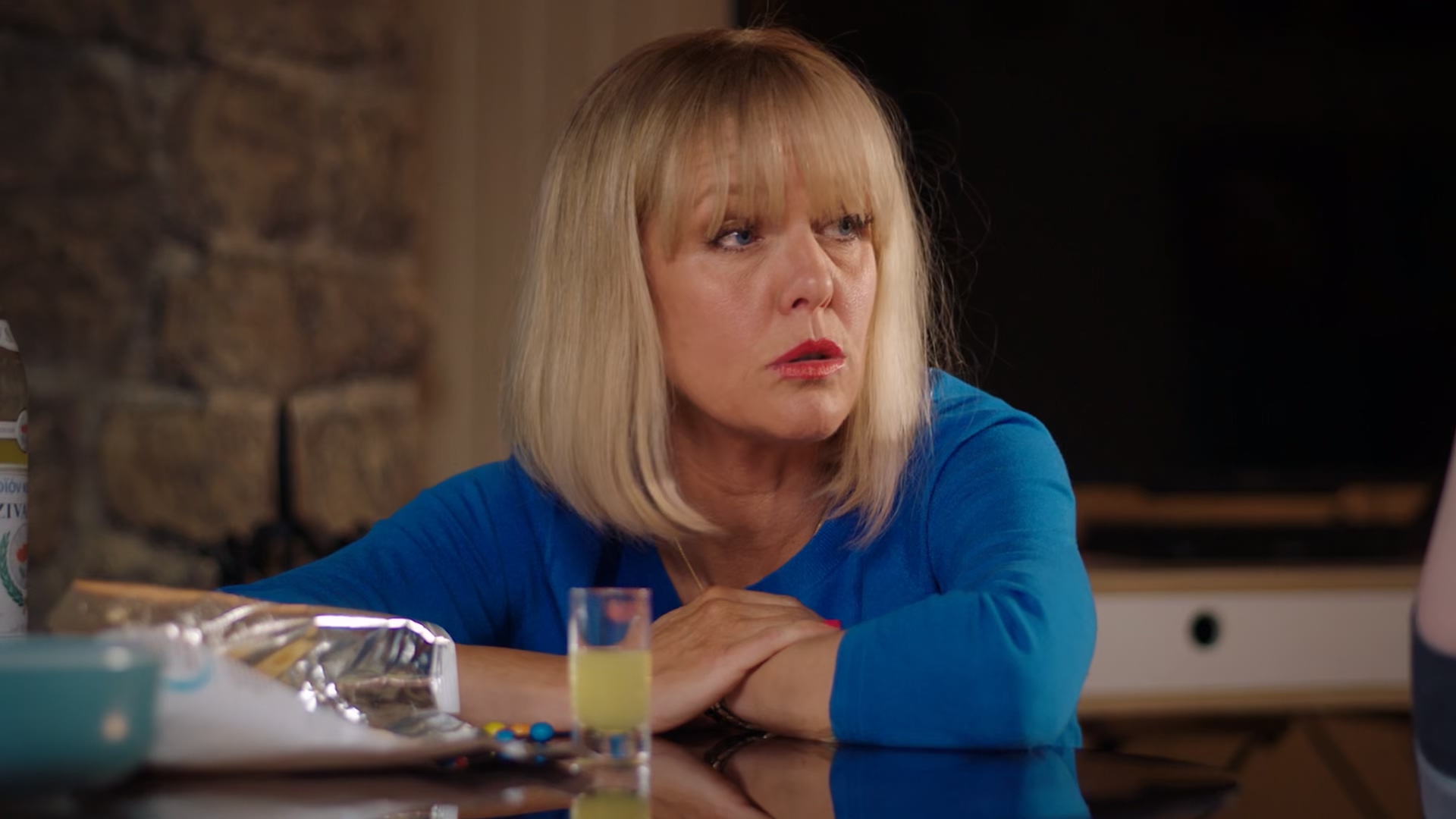 Agatha.Raisin.S02E01.1080p.WEBRip.x265.mkv_20250120_012724.293.jpg