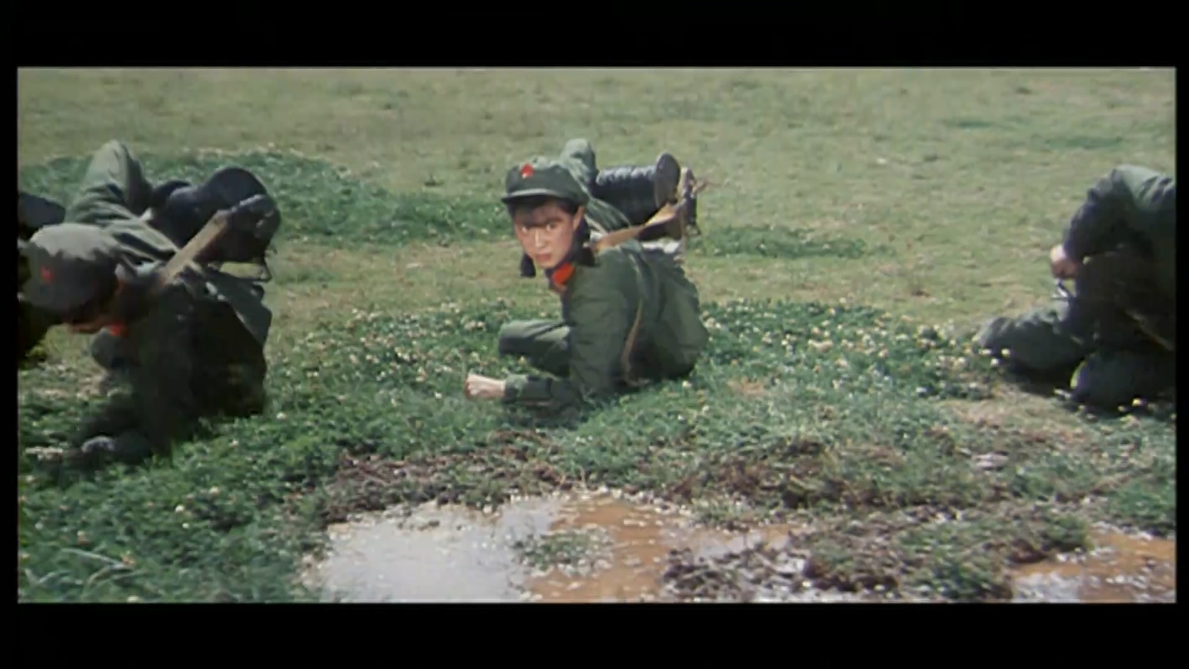 干杯，女兵们.MP4_20250312_104310.897.jpg