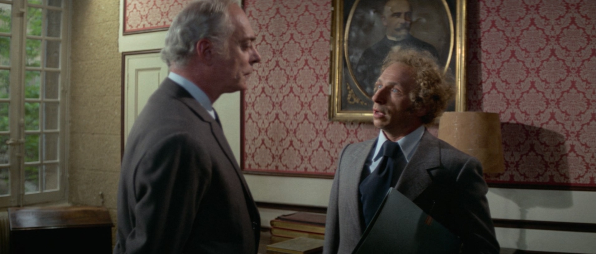 千差万错不是错.La.moutarde.me.monte.au.nez.1974.BluRay.1080p.x265.10bit.国法双语.jpg