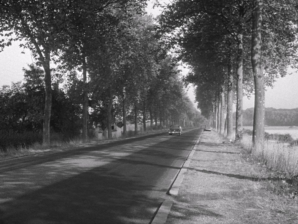 [精疲力尽].Breathless.1960.BluRay.720p.x264.FLAC-CMCT.mkv_20250508_214537.369.jpg
