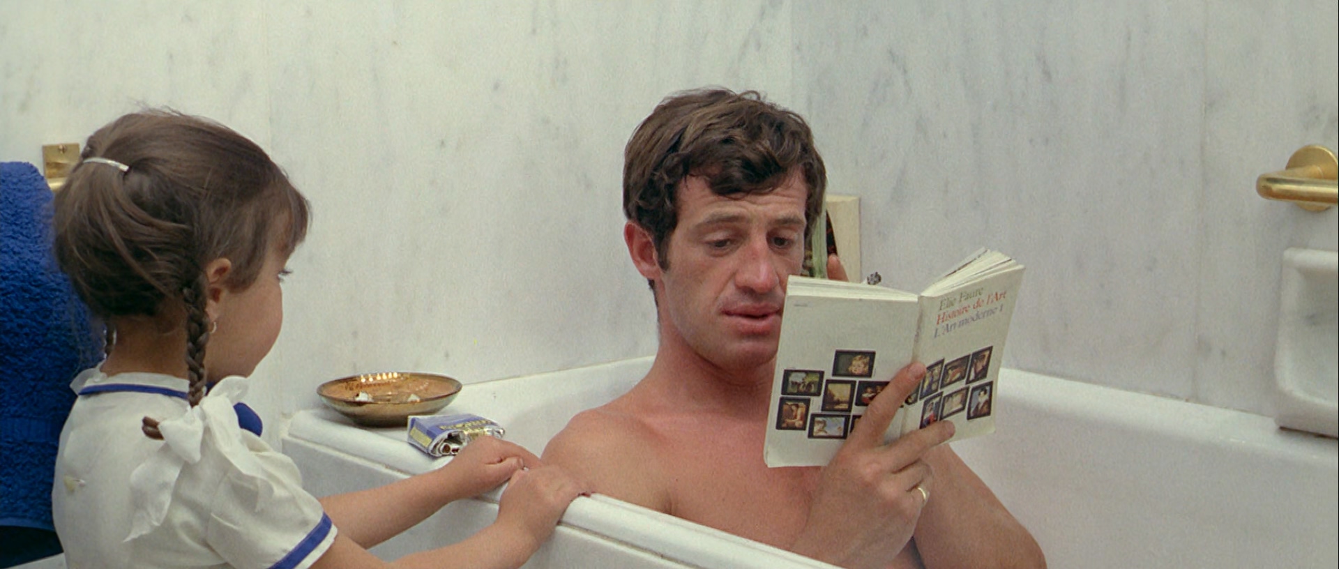 Pierrot.le.Fou.1965.CC.BluRay.1080p.LPCM.1.0.x265.10bit-DreamHD.mkv_20250511_164.jpg