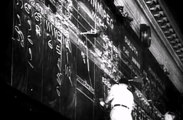 1951.钢铁的城-捷克.DVDRip.mkv_20250512_212826.720.jpg