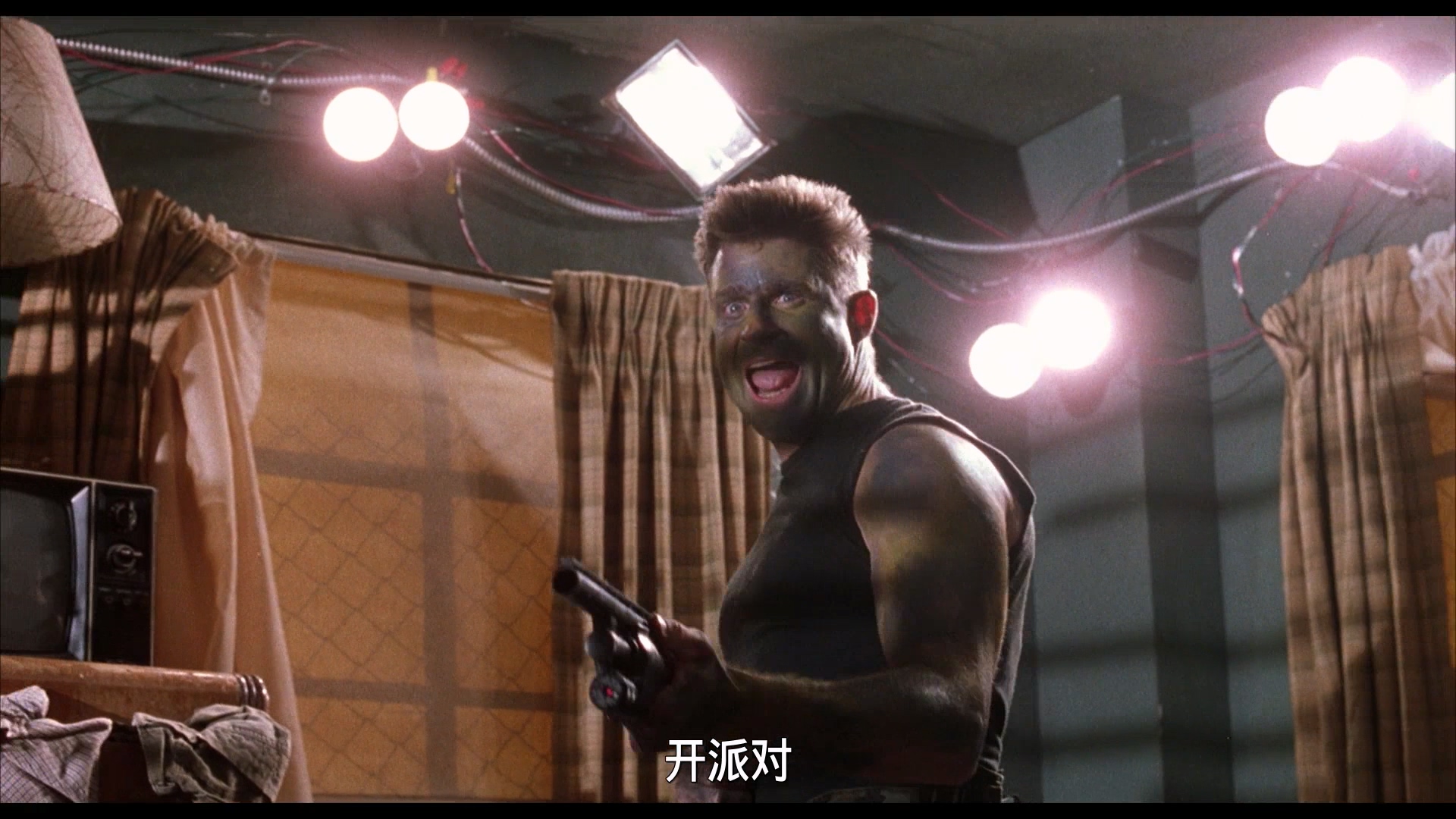 Things.to.Do.in.Denver.When.You're.Dead.1996.1080p.Bluray.AAC2.0.x264-Dream.jpg