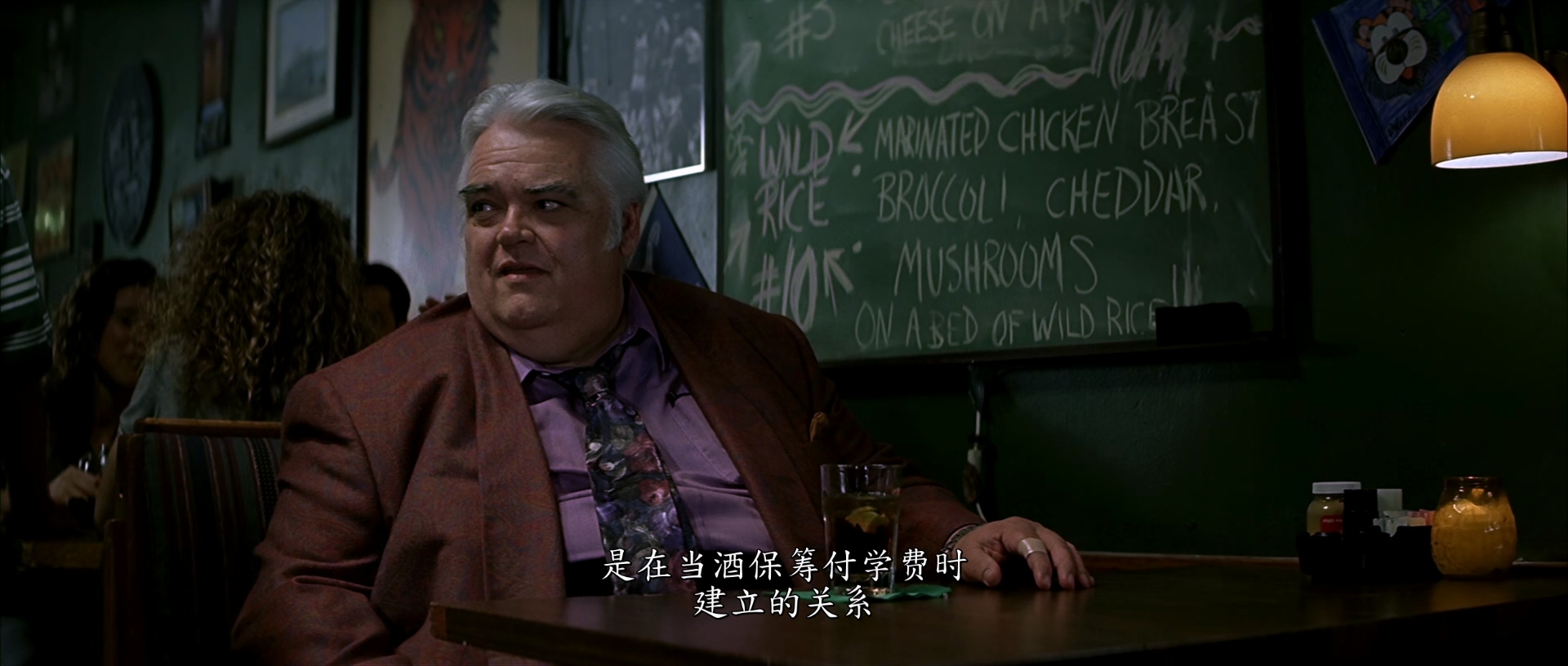 The.Rainmaker.1997.BluRay.1080p.x265.2Audio-MiniHD.mkv_20250526_204743.570.jpg