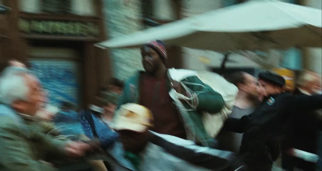Biutiful.2010.美错.中文字幕.HR-HDTV.AC3.1024X544.x264-人人影视制作.mkv_20250528_.jpg