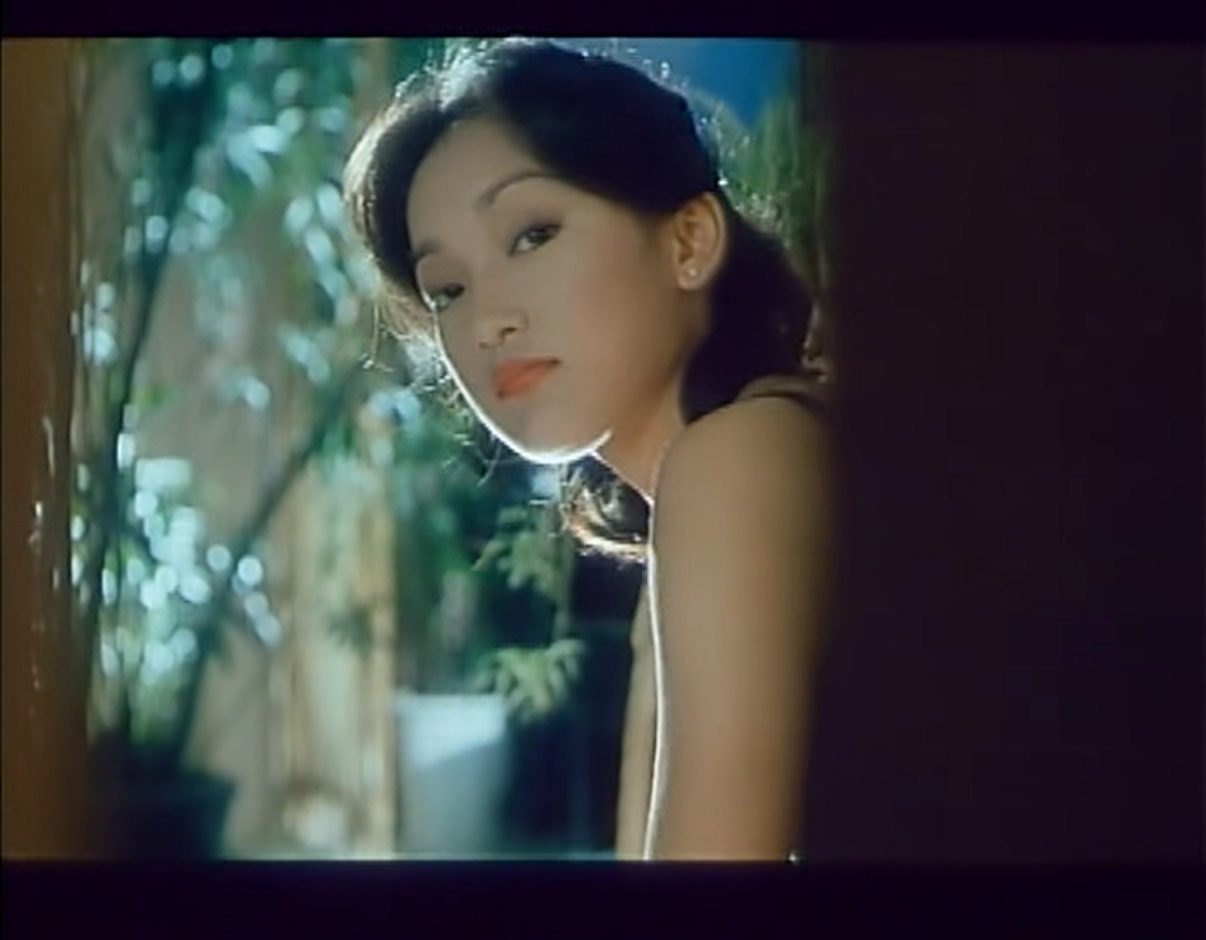 小娇妻.MP4_20250530_121021.880.jpg