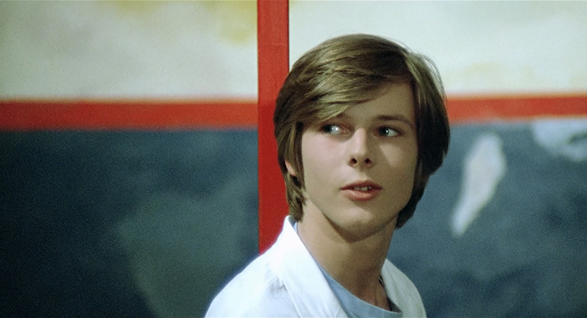 Deep.End.1970.1080p.BluRay.x265.10bit.FLAC.2.0-SONYHD.mkv_20250531_005059.917.jpg
