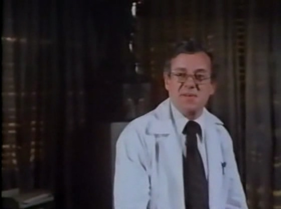 上帝的笔误(1983墨西哥)上译0.73G.mkv_20250531_172430.426.jpg