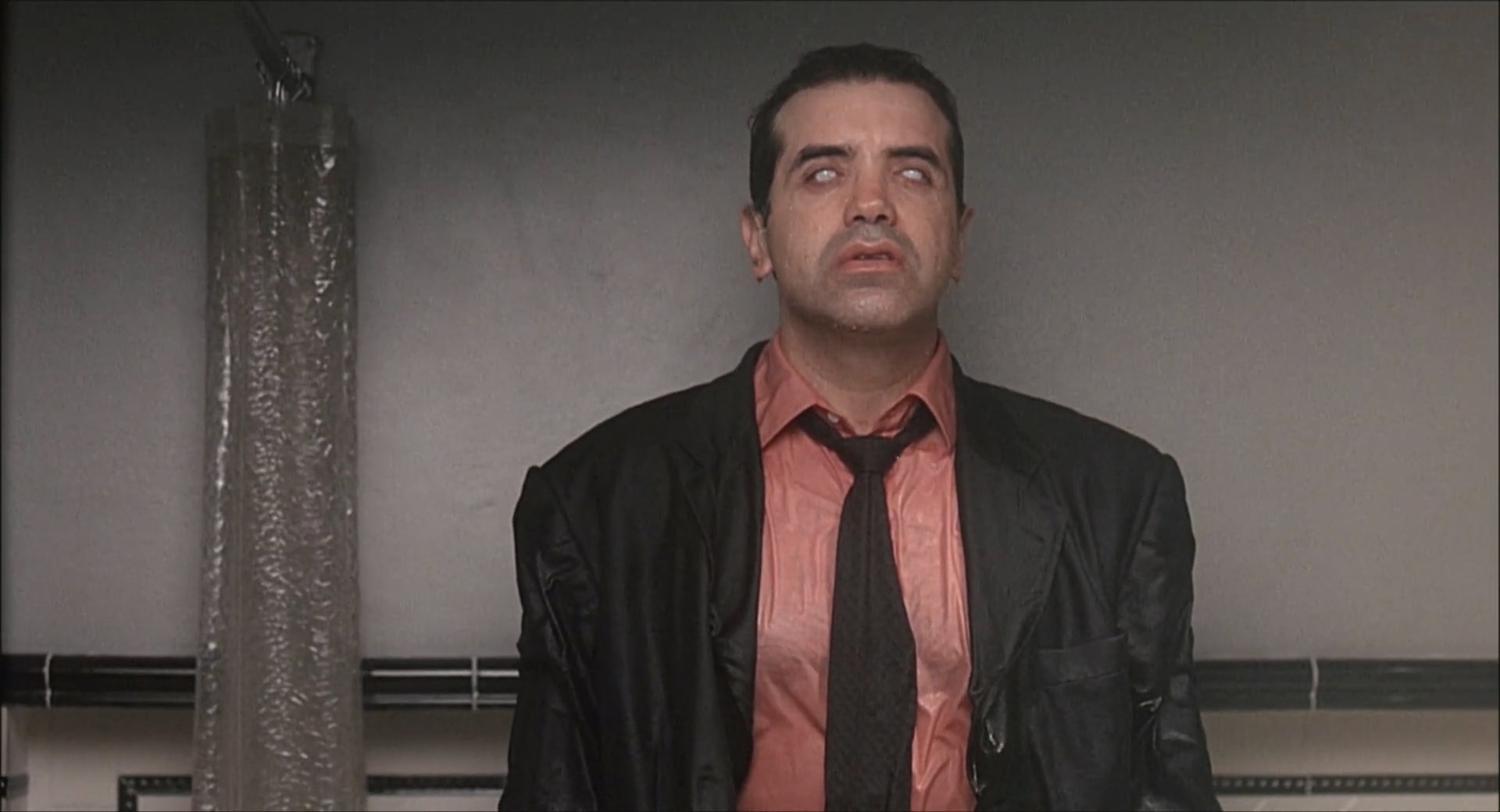 孽迷宫.Diabolique.1996.1080p.BluRay.H264.AAC-RARBG-bylh.mkv_20250602_010108.577.jpg