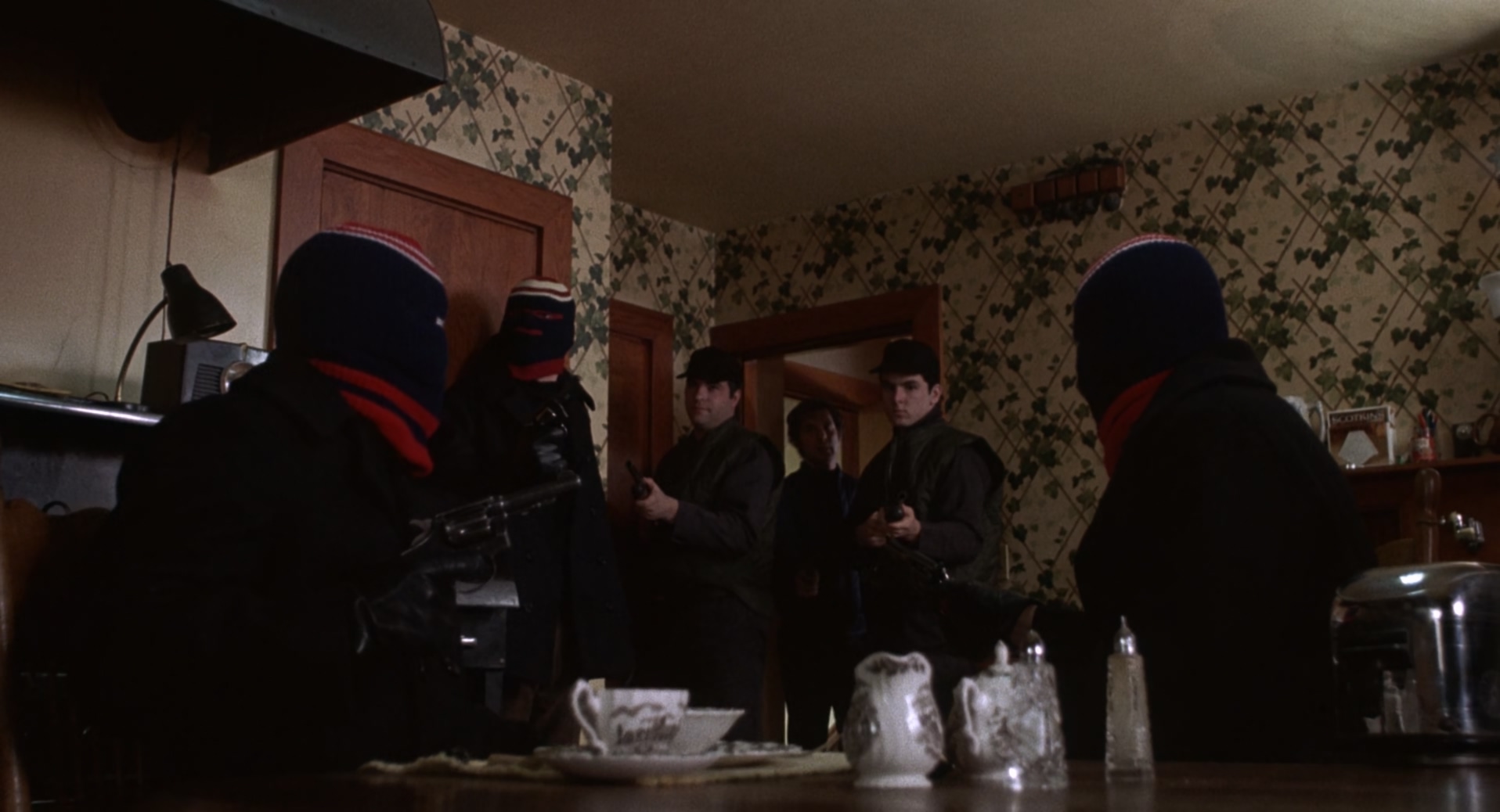 The.Friends.of.Eddie.Coyle.1973.1080p.BluRay.x265.10bit.FLAC-QuickIO-dfd2de2e523.jpg