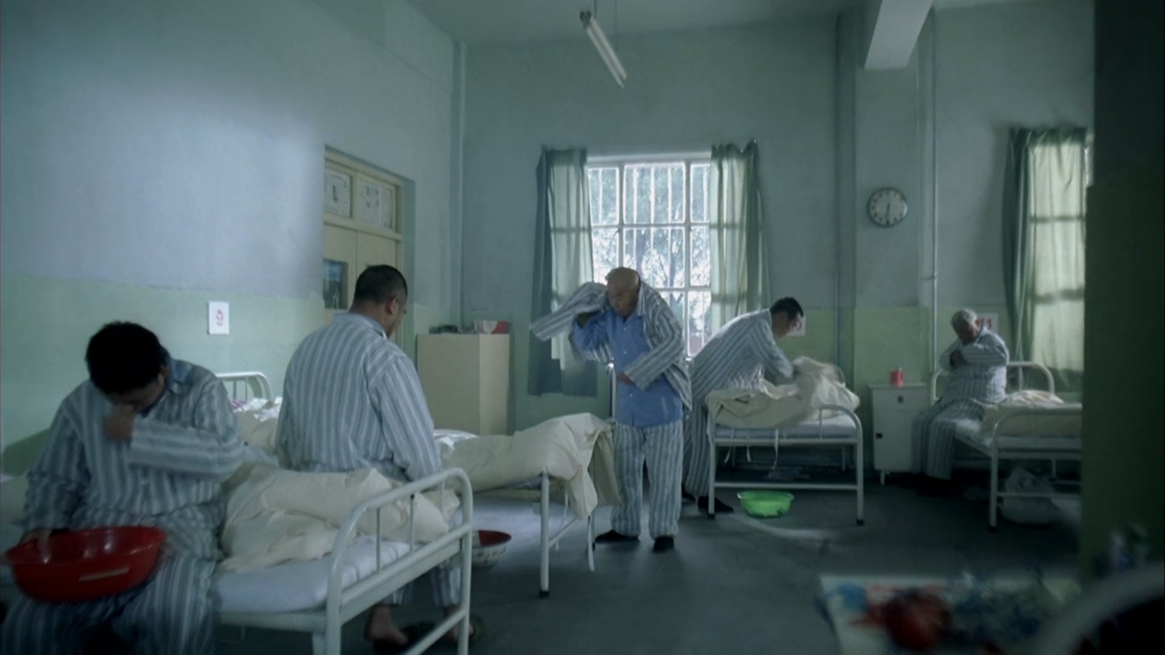 昨天.Quitting.2001.WEB-DL.1080p.H264.AAC.mkv_20250609_112315.329.jpg