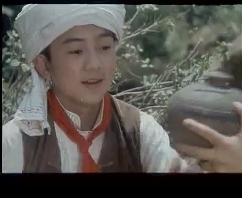 神奇的剑塔-01(上影1984).dat_20250610_190035.090.jpg