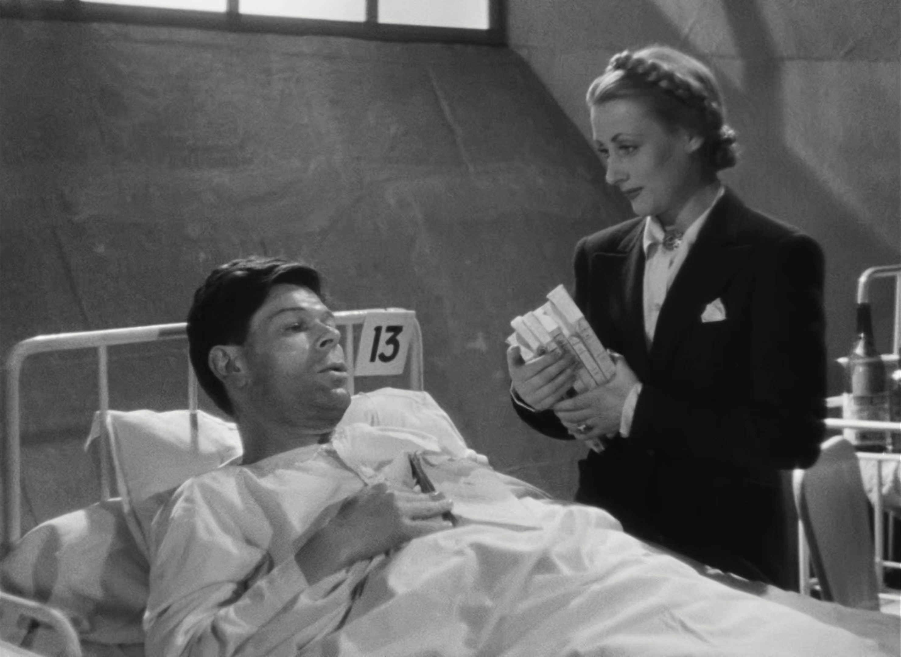 Le.Corbeau.1943.2160p.BRRip.AAC2.0.x265.10bits-RxB-bylh.mkv_20250617_103934.651.jpg