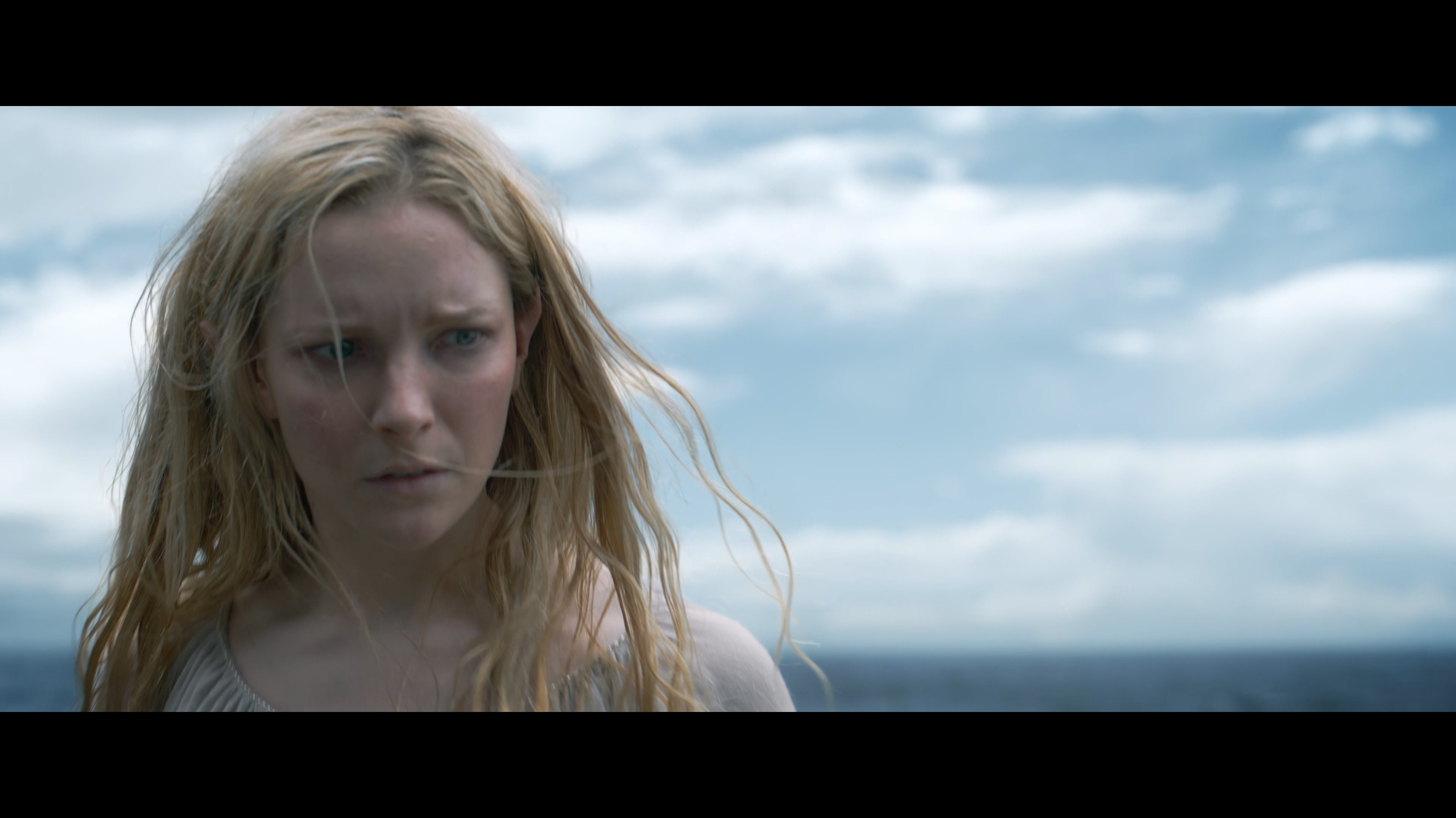 指环王：力量之戒.The.Lord.of.the.Rings.The.Rings.of.Power.S01E02.A.Shadow.of.the.jpg