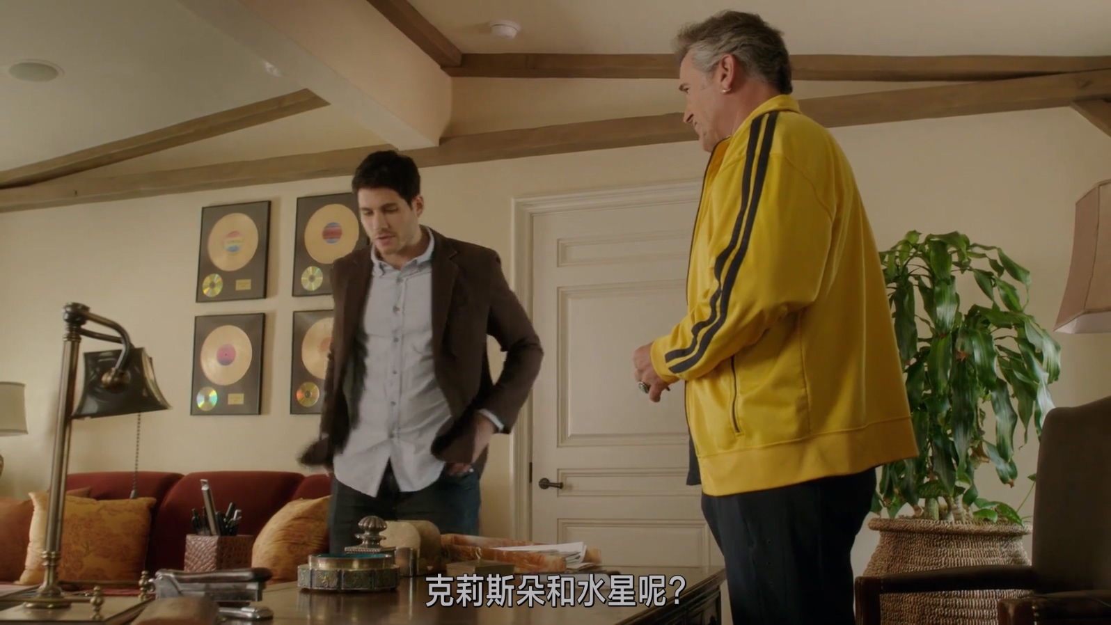 援交情缘.The.Escort.2015.1080p.BluRay.H264.AAC-RARBG特效字幕.mkv_20250627_100719.364.jpg