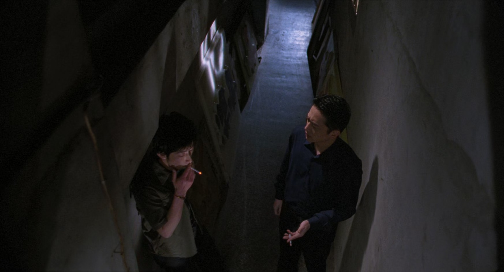 不散Goodbye.Dragon.Inn.2003.CHINESE.1080p.BluRay.x265-VXT.mkv_20250703_103704.552.jpg