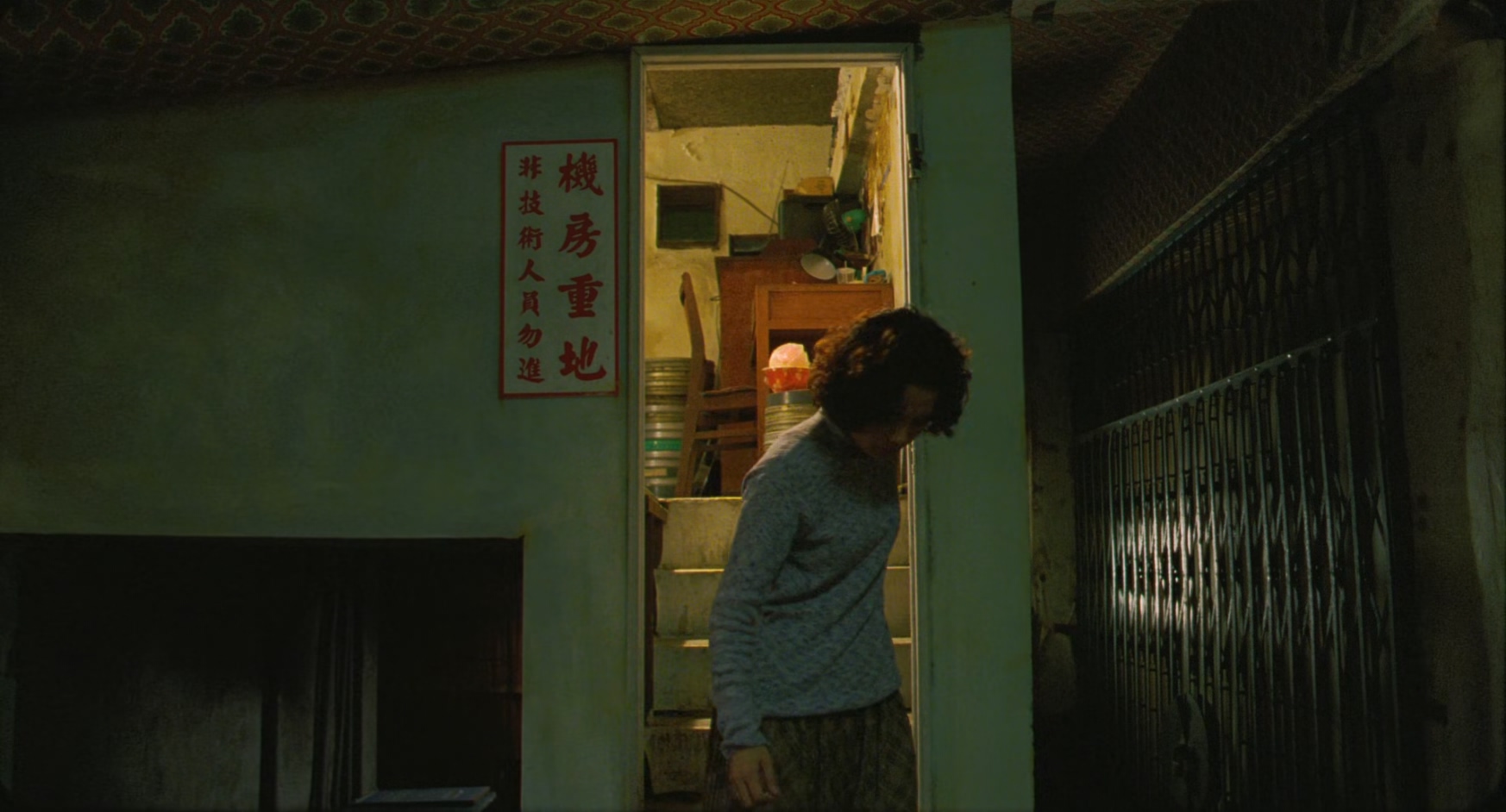 不散Goodbye.Dragon.Inn.2003.CHINESE.1080p.BluRay.x265-VXT.mkv_20250703_103648.842.jpg