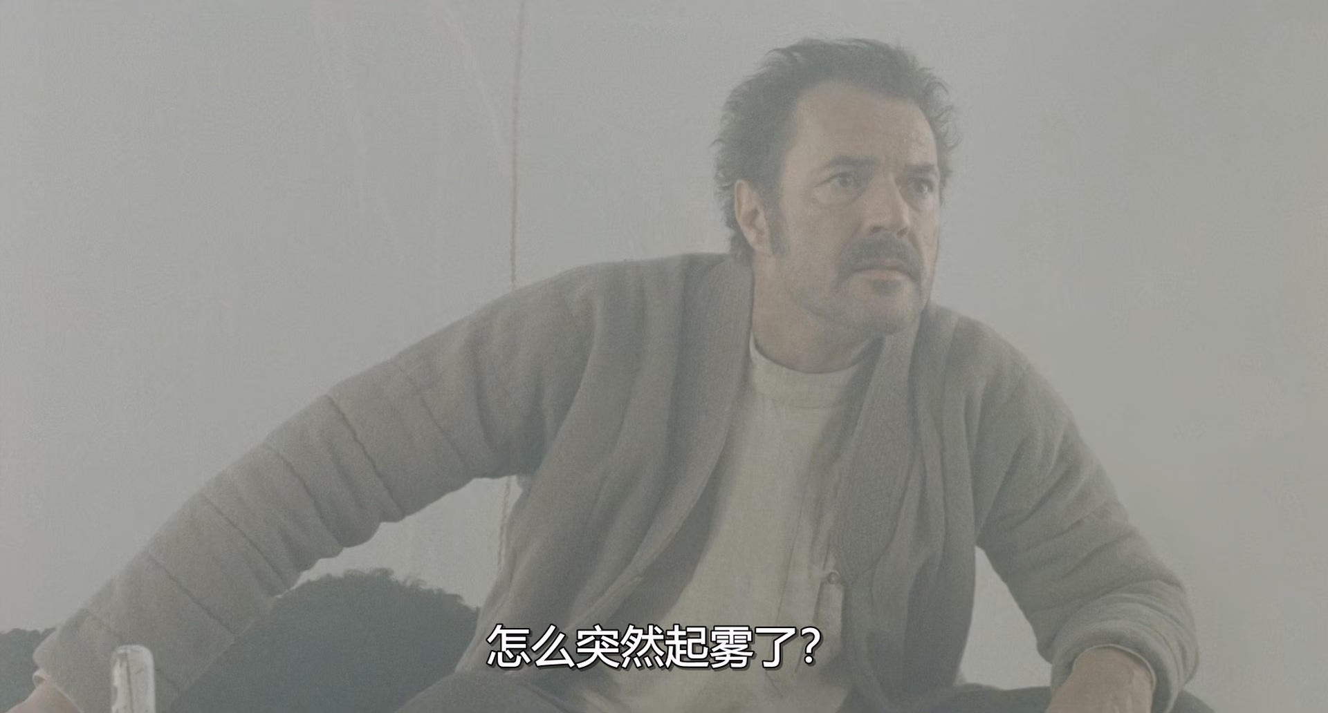 上帝深爱鱼子酱.God.Loves.Caviar.2012.1080p.BluRay.x265.448kbps央视国英双语中字.m.jpg