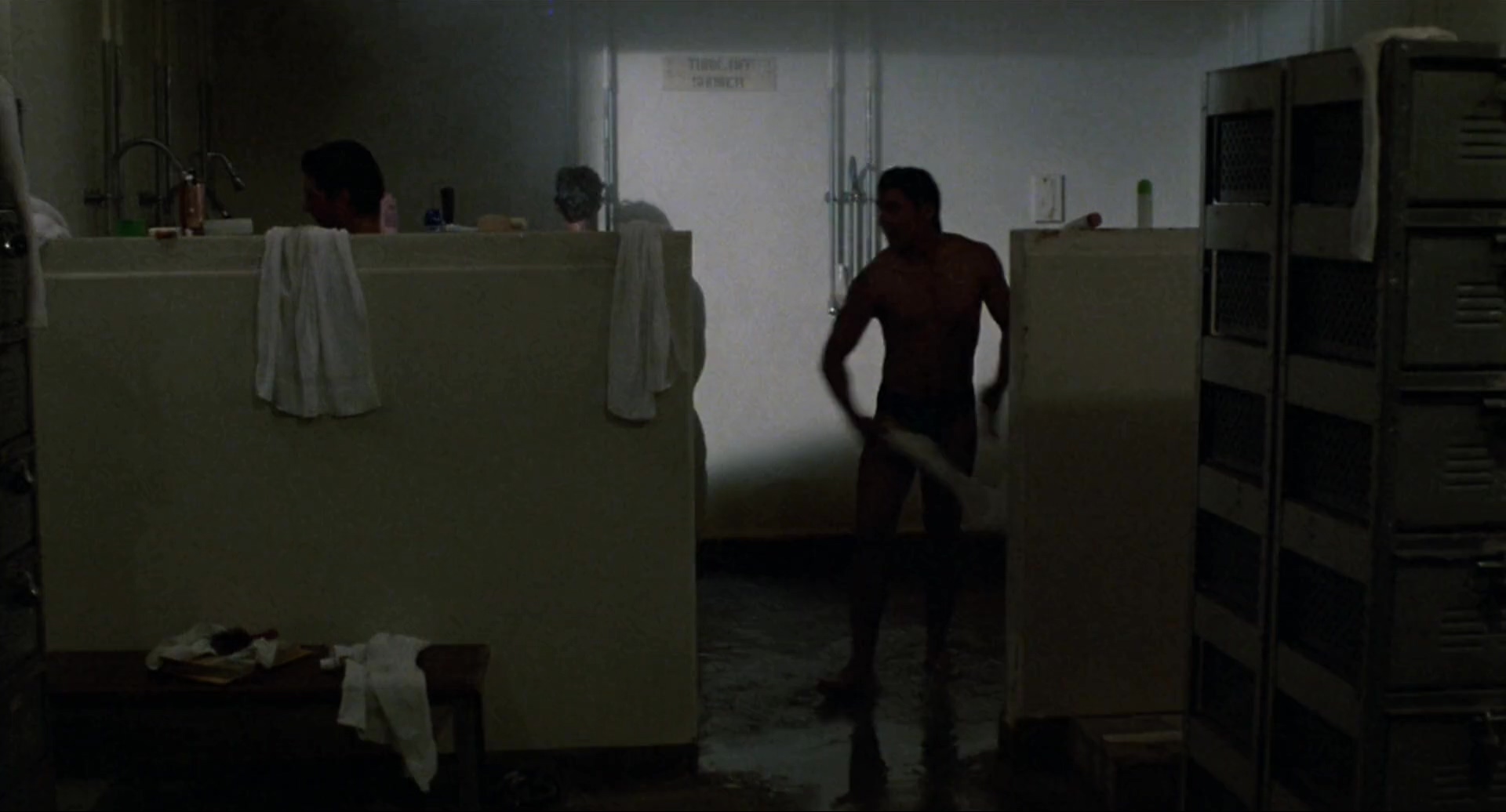 火爆小子.Tuff.Turf.1985.CN.mkv_20250707_123822.313.jpg