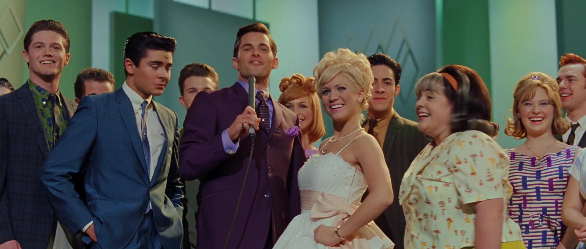 发胶.Hairspray.2007.2Audio.CN.mkv_20250710_123205.974.jpg