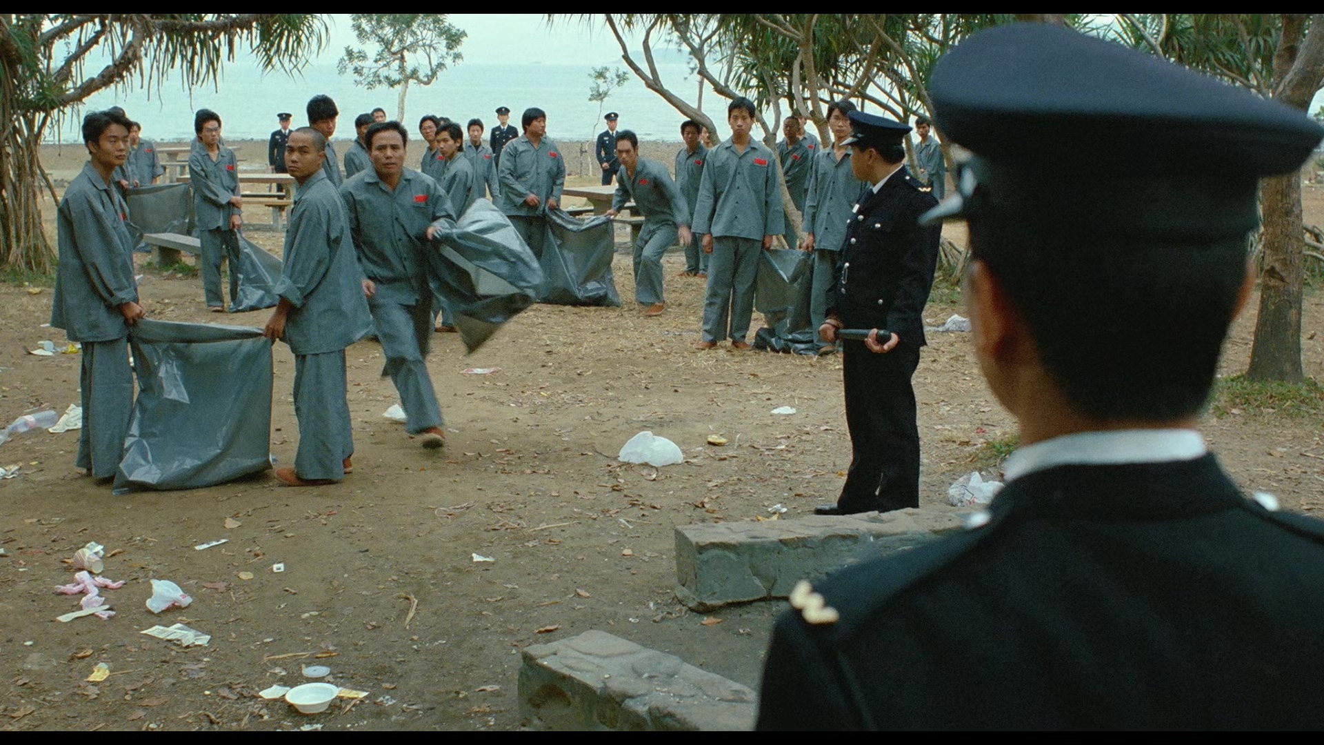 福星高照.1985.2Audio.CN.mkv_20250712_161846.608.jpg