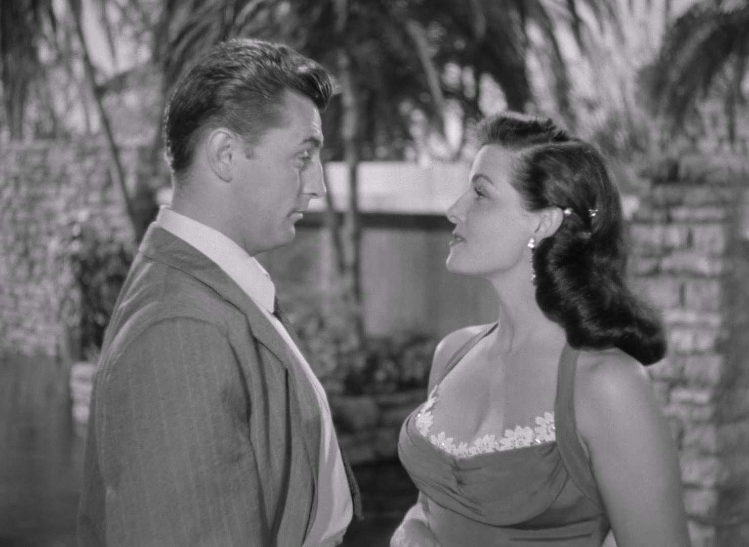 His.Kind.Of.Woman.1951.1080p.BluRay.x264.AAC-bylh.mkv_20250722_114416.146.jpg