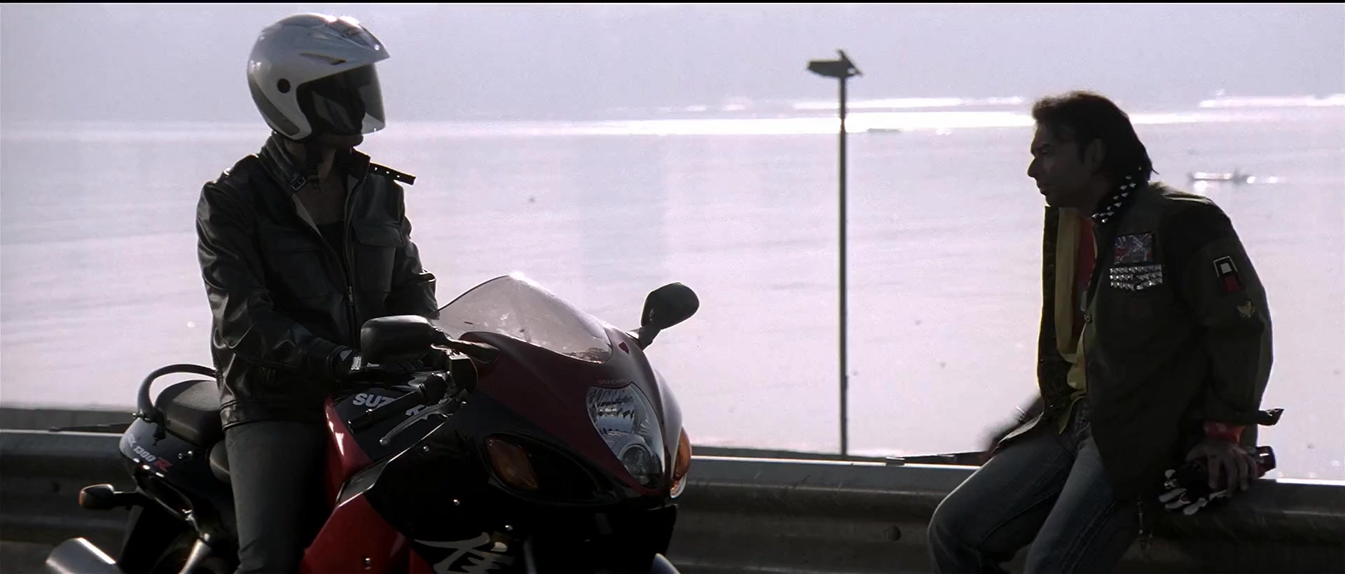 幻影车神1.Dhoom.2004.CN.mkv_20250729_093004.926.jpg