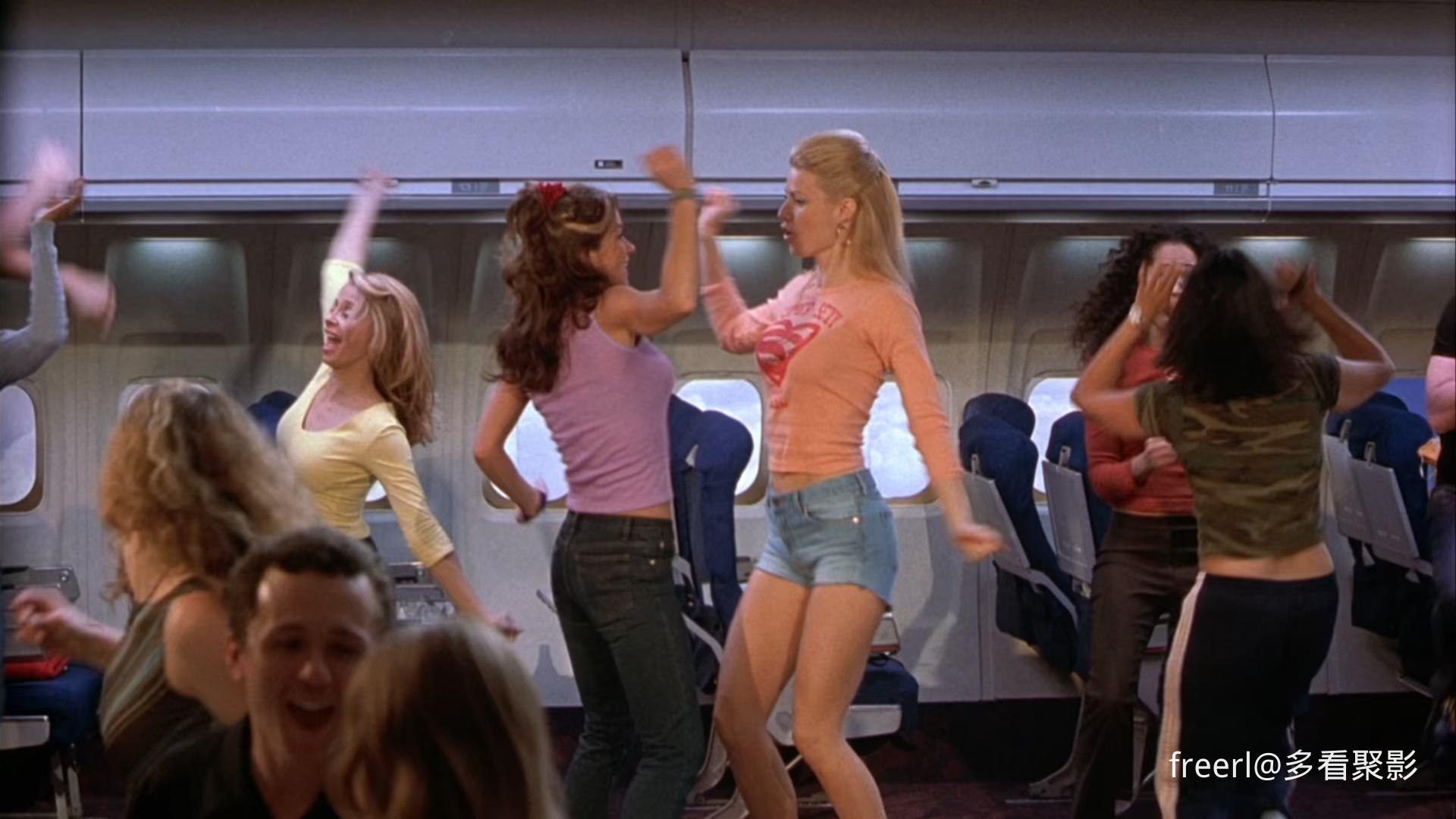 美国空姐.View.From.The.Top.2003.1080p.WEBRip.x265.重混DD5.1.384bps央视国英双语双.jpg