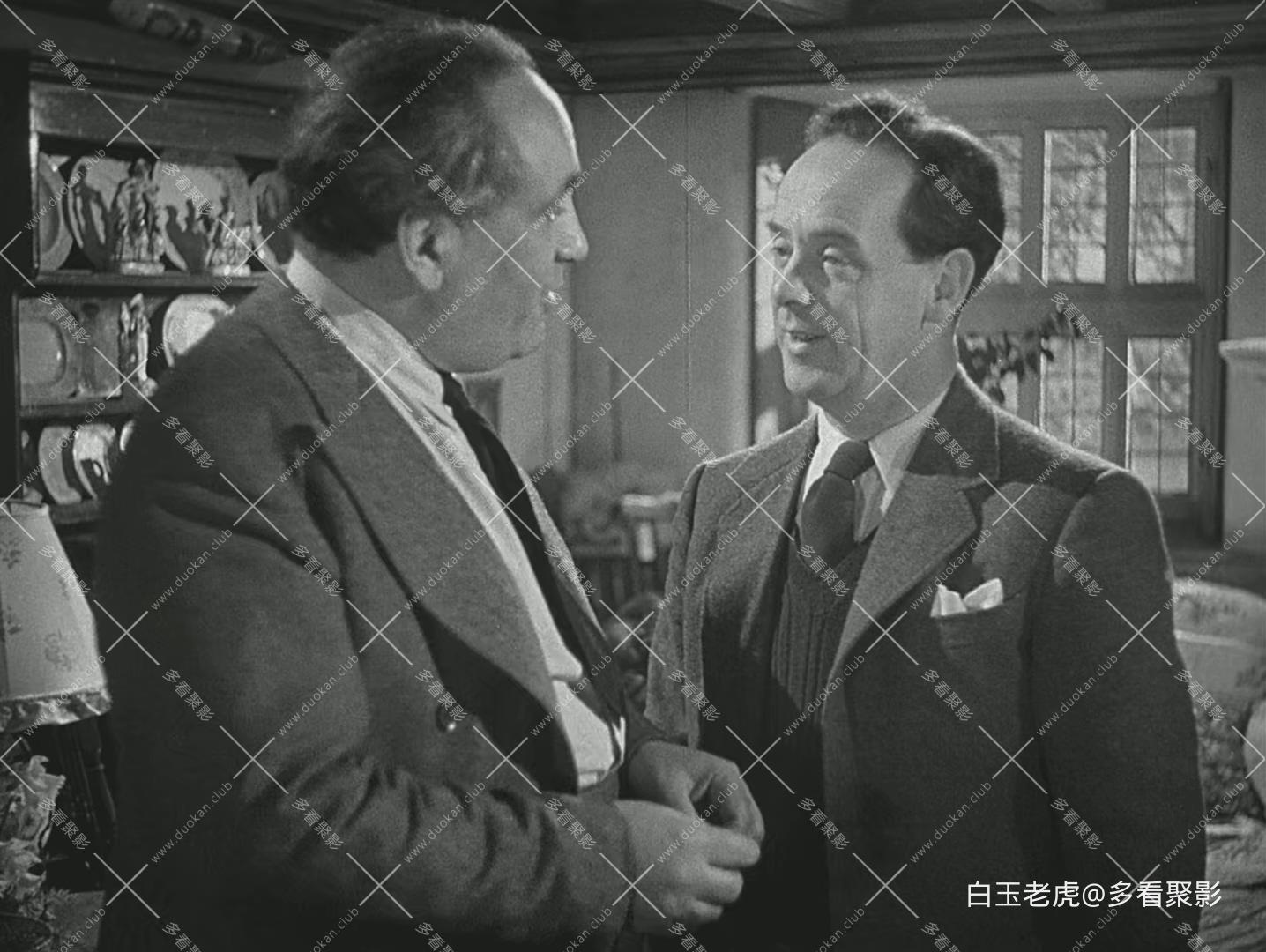 Dead.of.Night.1945.REMASTERED.1080p.BluRay.x265-RARBG-bylh.mkv_20250824_151000.365.jpg