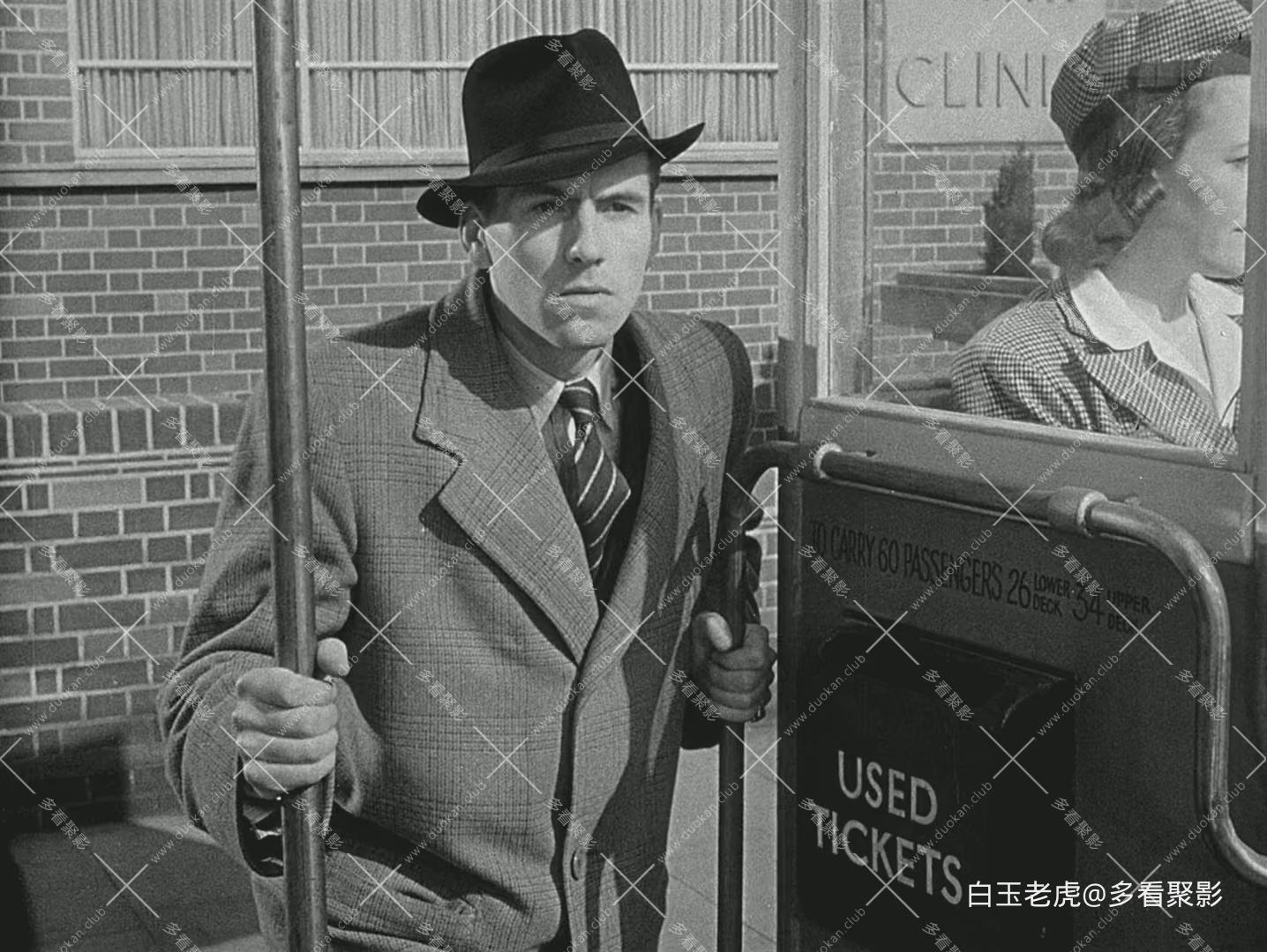 Dead.of.Night.1945.REMASTERED.1080p.BluRay.x265-RARBG-bylh.mkv_20250824_151011.149.jpg