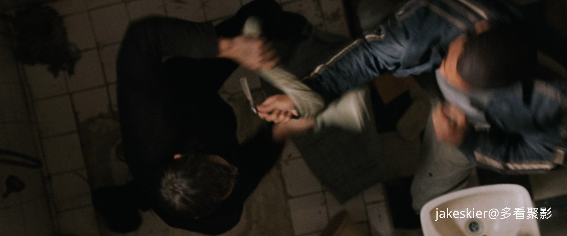 2007.谍影重重3(115分钟).4K.长译上译草国粤英导特效对应中字.mkv_20250829_015337.860.jpg