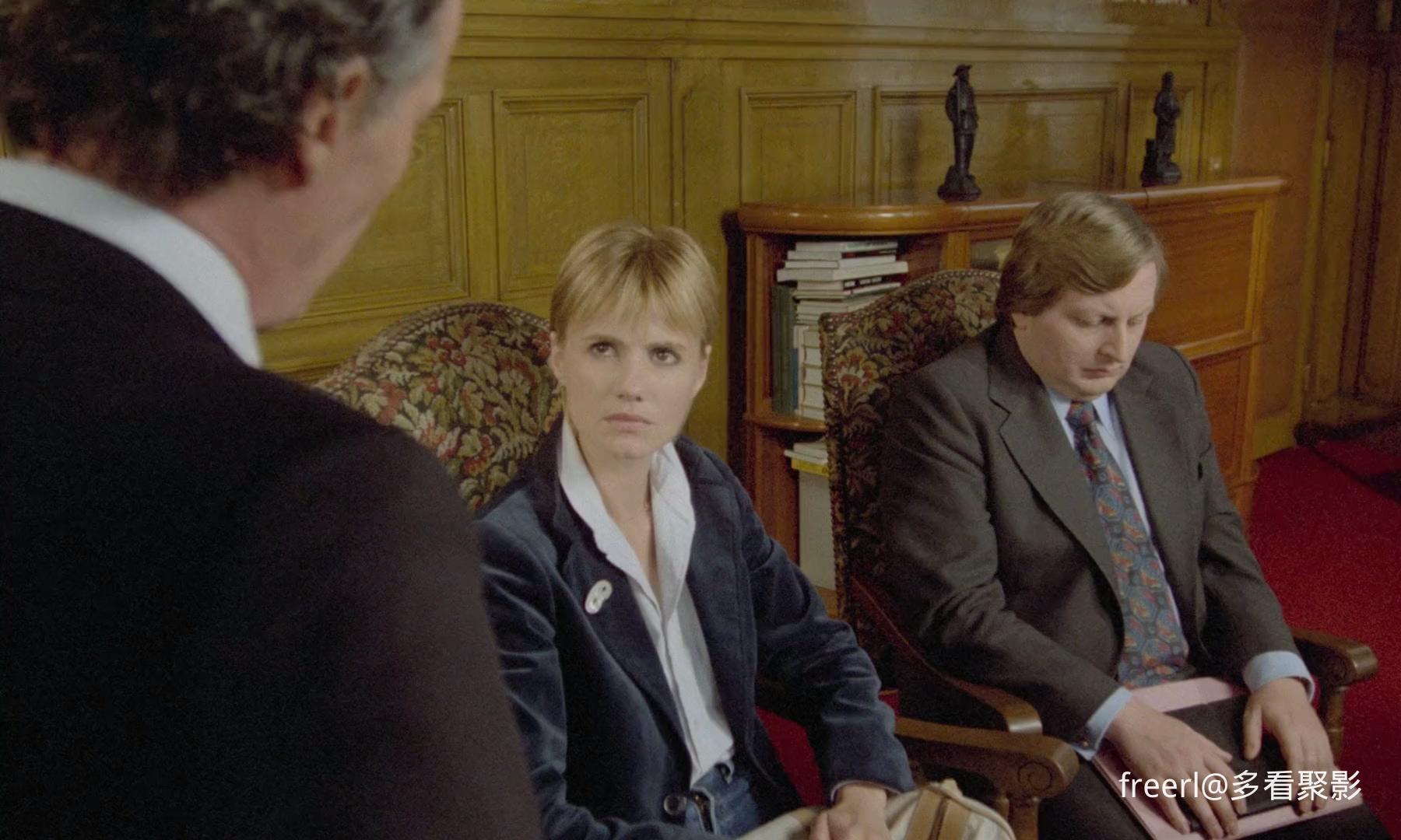 女侦探.La.Femme.Flic.1980.1080p.BluRay.x264.AAC.国英双语中字.mkv_20250906_220917.713.jpg