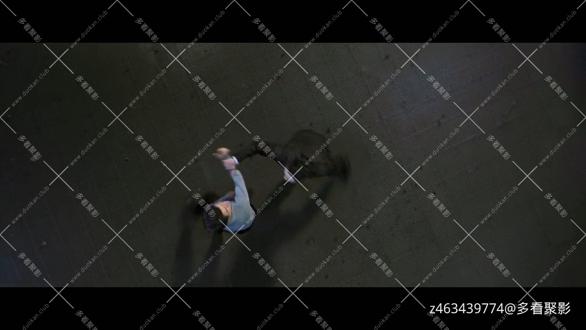 宇宙追缉令-2001_蓝光国英双语中英双字.mkv_20250915_153832.559.jpg