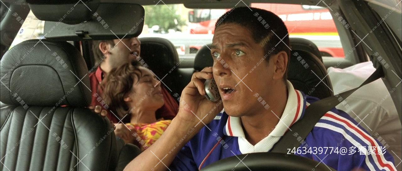 的士速递2,Taxi.2.2000.720p.BluRay.x264.DTS.AC3.2Audio-HDWinG,国英双语 (1).mkv_20.jpg