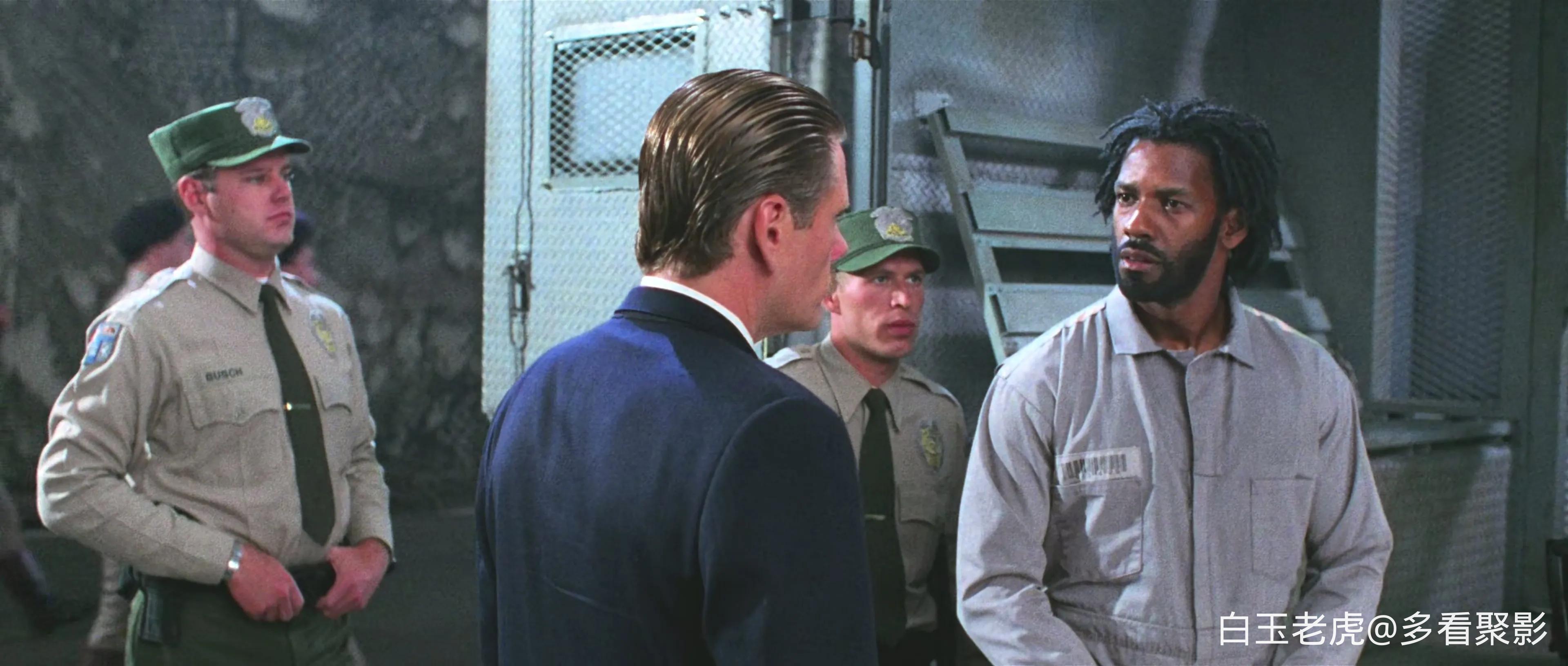 Virtuosity.1995.2160p.4K.BluRay.x265.10bit.AAC5.1-[YTS.MX] (1).mkv_20251101_2130.webp