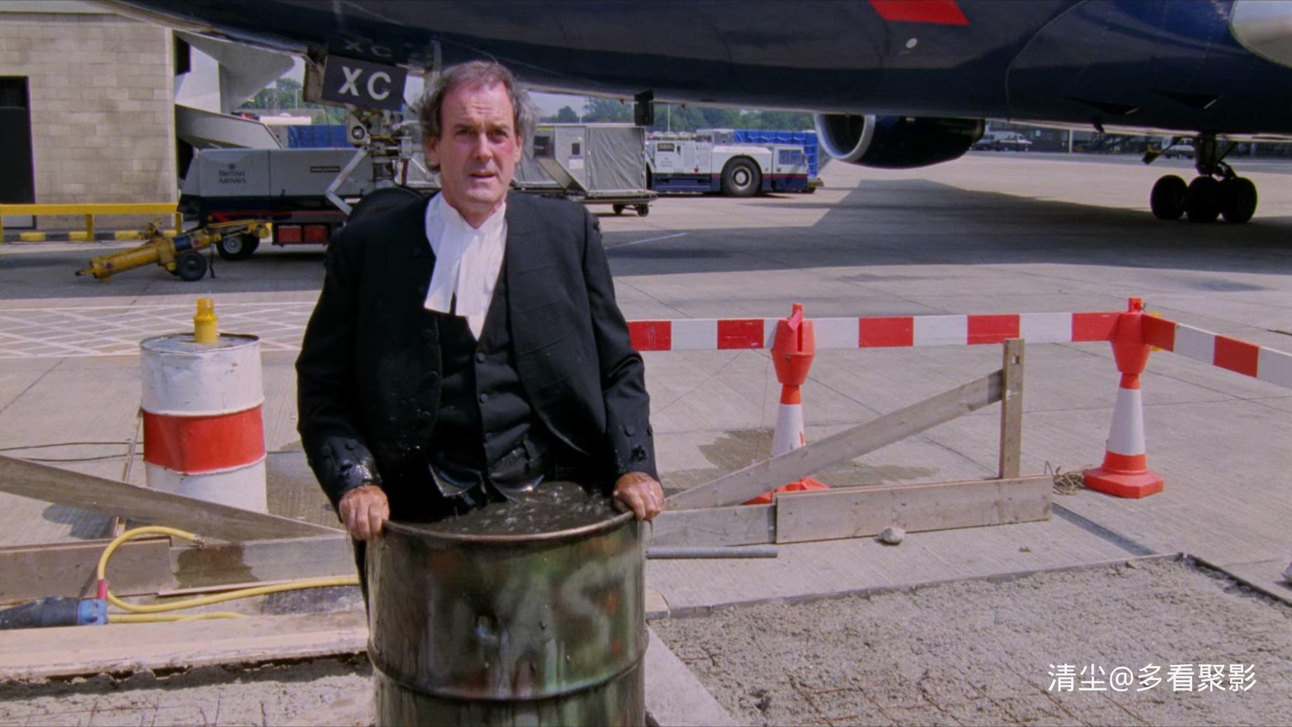 1988 一条叫旺达的鱼 A Fish Called Wanda .mkv_20251111_165600.485.jpg