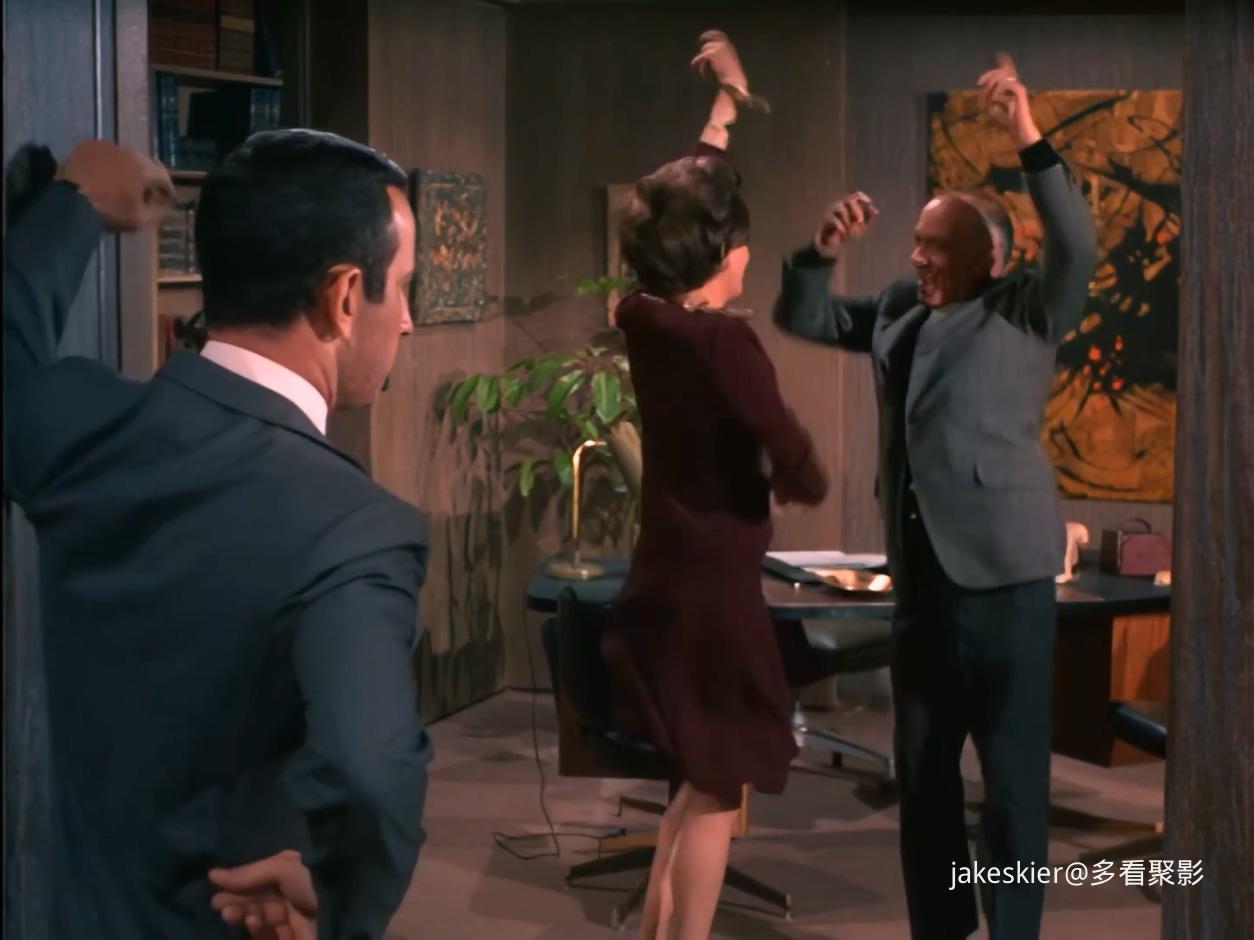 妙探史马特01 - Diplomat&#039;s Daughter.mkv_20251112_225208.786.jpg