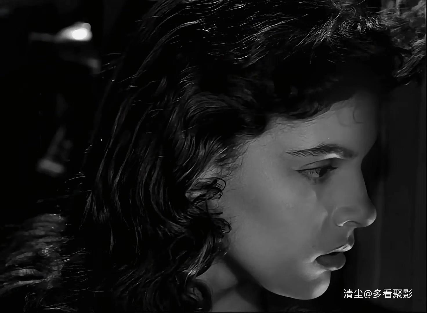 1960 多瑙河之波 The Danube Waves（罗马尼亚）.mp4_20251207_161403.786.jpg