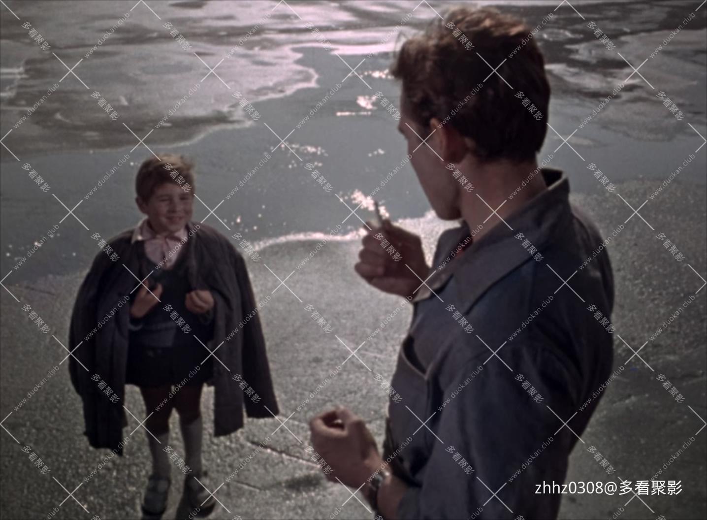 压路机和小提琴 The.Steamroller.and.the.Violin.1961.BluRay.1080p.x265.10bit.上译.jpg