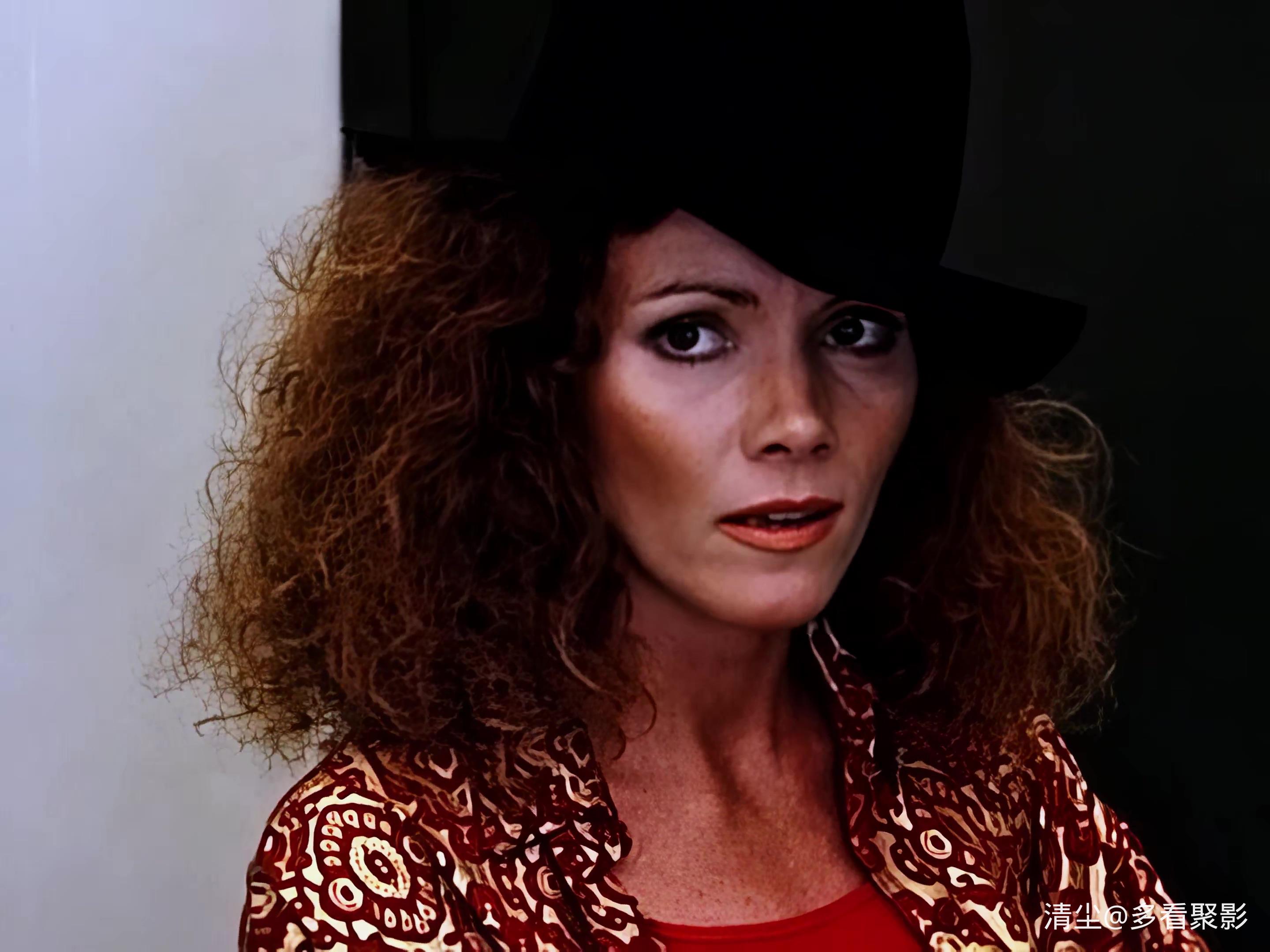 S01 E04 脱衣舞女.mkv_20260103_162845.265.jpg