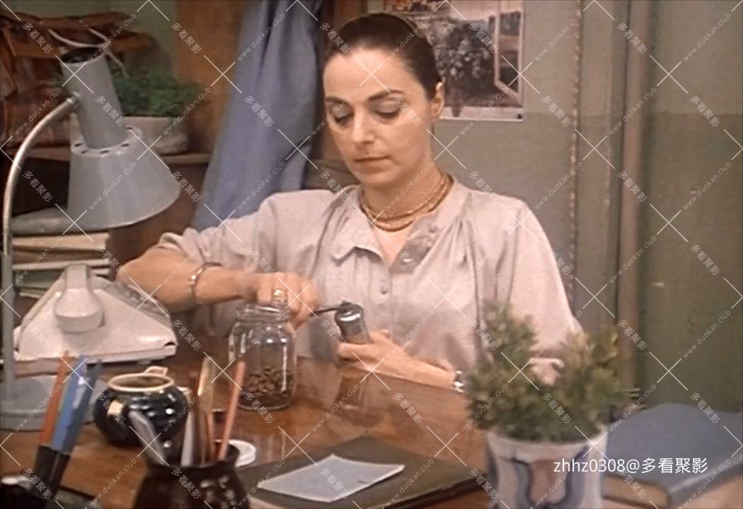 危楼风波 Tsisperi.Mtebi.Anu.Daujerebeli.Ambavi.1985.DVDrip.AC3.2Audio.X264csg.CN.jpg