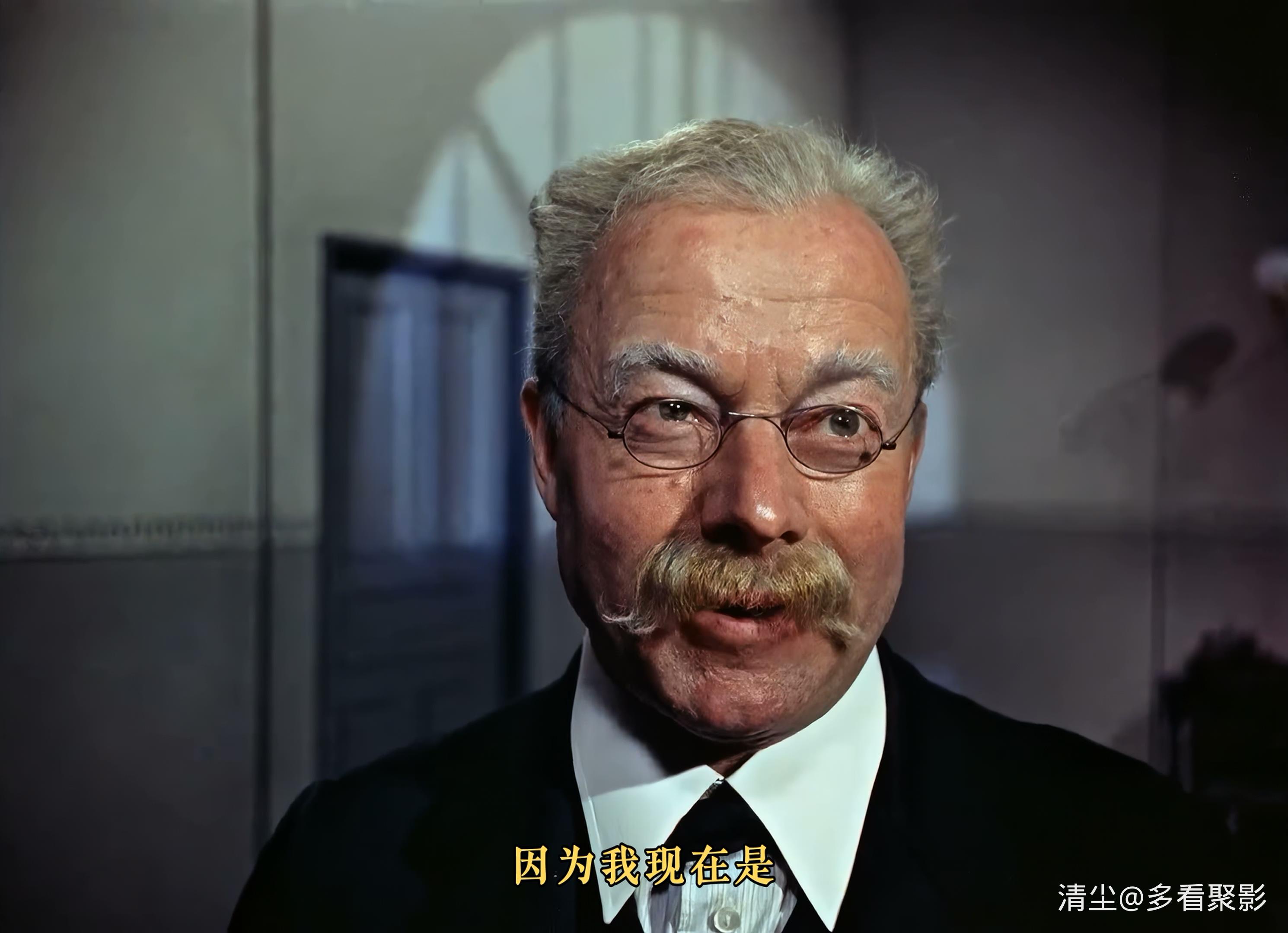 1956 科佩尼克上尉 Der Hauptmann von Köpenick.mkv_20260221_150617.603.jpg