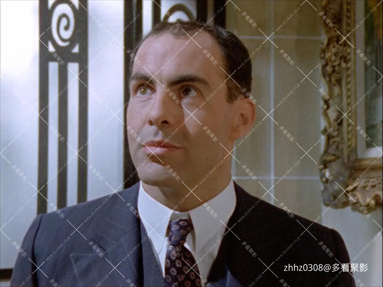 高尔夫球场疑云 Murder on the Links (1996) 国英双语.mkv_20260413_070245085.jpg