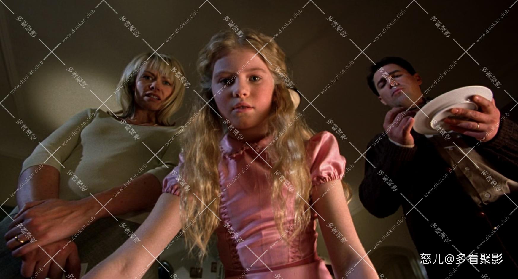 鬼娃回魂5：鬼娃孽种.Seed.Of.Chucky.2004.UNRATED.1080p.BluRay.x265.2audio-RARBG.m.jpg