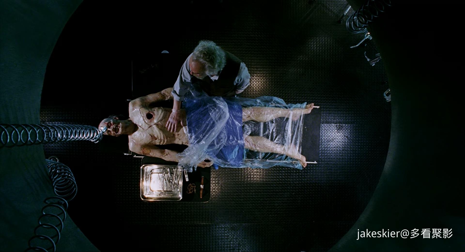 2004.地狱男爵1(132分钟).1080P.泰盛爱奇艺英特效对应泰字.mkv_20260619_010957.854.jpg