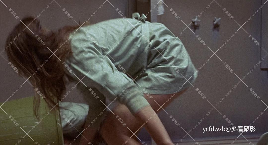 p2506622206.jpg