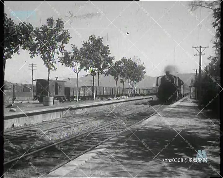 第一列快车.mp4_20260820_151932.892.jpg